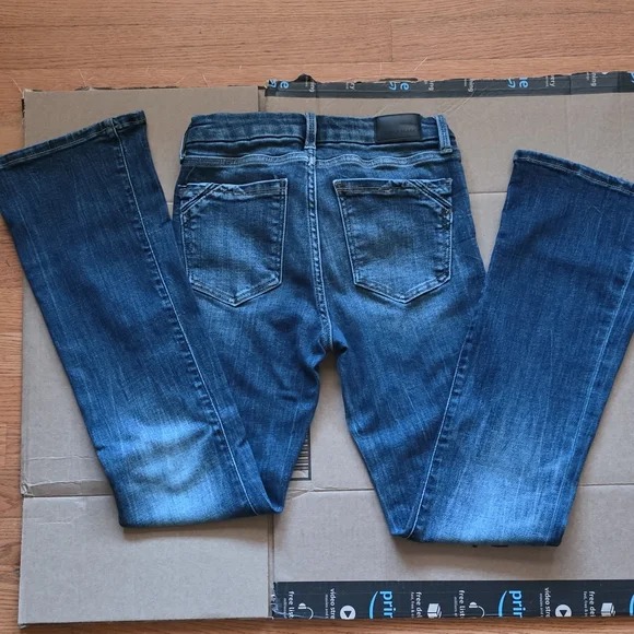 Buckle Black Women's Dark Wash Bootcut Jeans Fit 53 - Picture 4 of 7